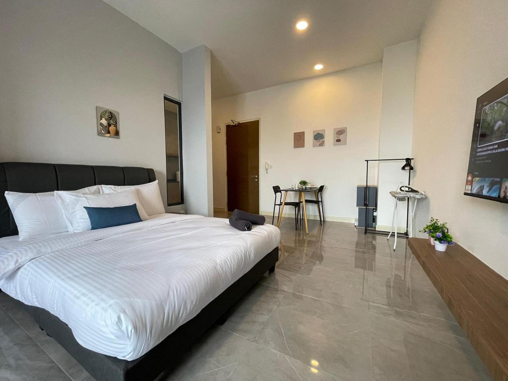 Malacca Imperio Residence With Private Bathtub By Lets Stay מראה חיצוני תמונה