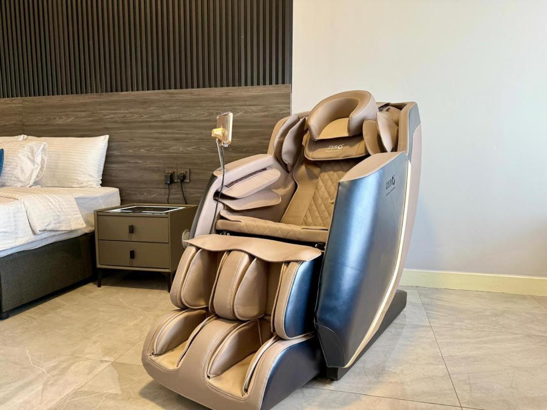 Malacca Imperio Residence With Private Bathtub By Lets Stay מראה חיצוני תמונה